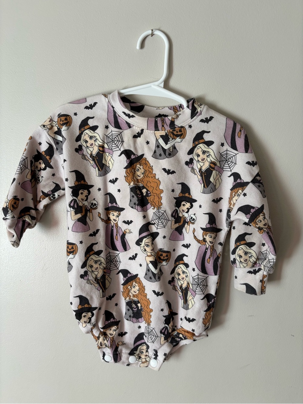 Halloween Witch Print Long-Sleeve Baby One-Piece